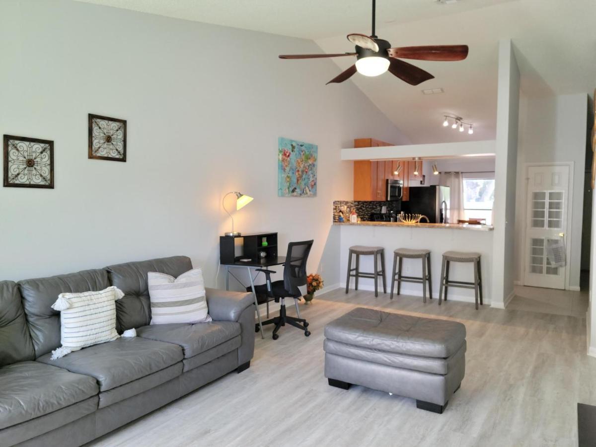 Beautiful Townhouse Easy Access To Everything. Clearwater Eksteriør billede