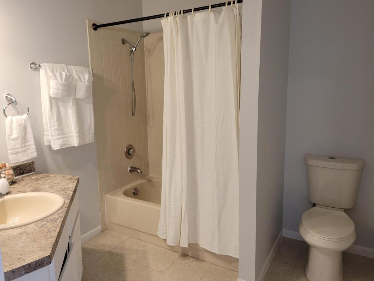 Beautiful Townhouse Easy Access To Everything. Clearwater Eksteriør billede
